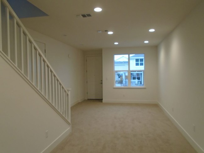 Building Photo - Brand New Rincon Valley Home