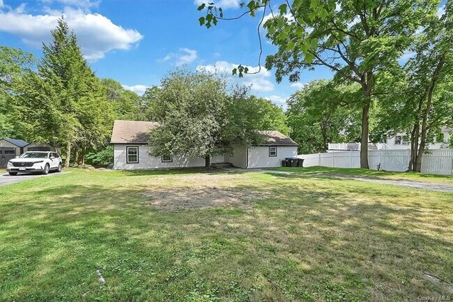 Foto del edificio - 1 Lark St