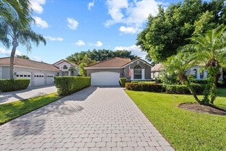 Building Photo - 10860 Fairmont Village Dr