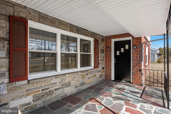 Building Photo - 245 Gibbsboro Rd