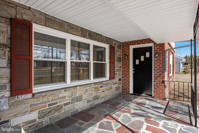 Foto del edificio - 245 Gibbsboro Rd