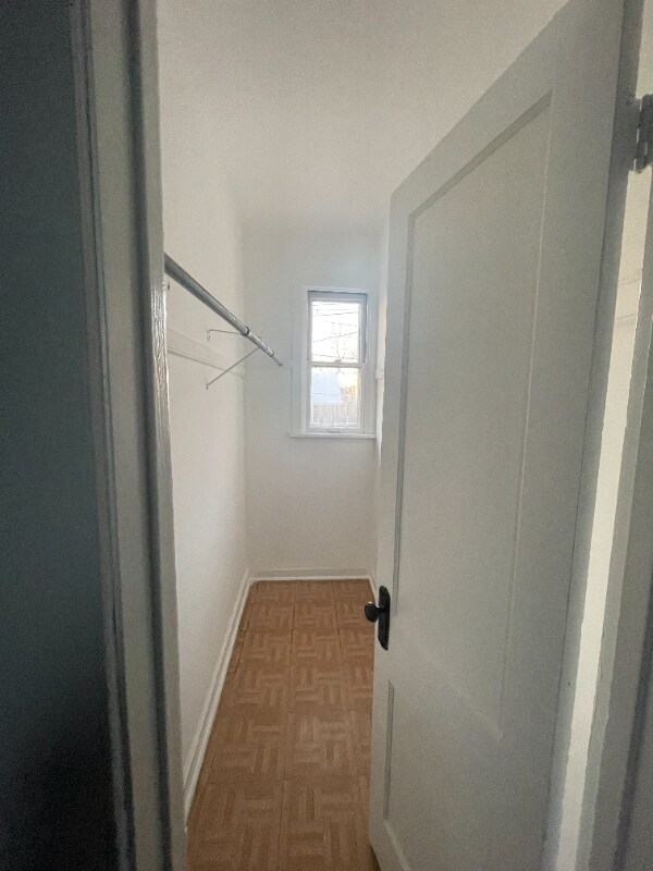 Building Photo - 5501 W Wrightwood Ave