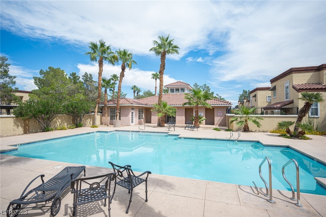 Foto principal - 2801 N Rainbow Blvd