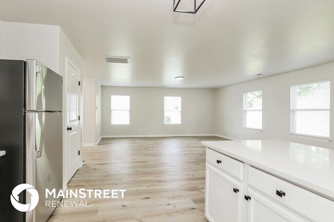 Foto del edificio - 1086 Aster Way