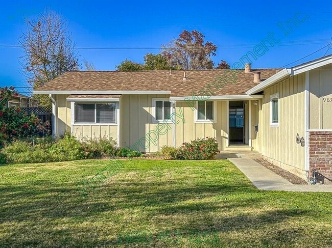 Photo - 965 Amstutz Drive House