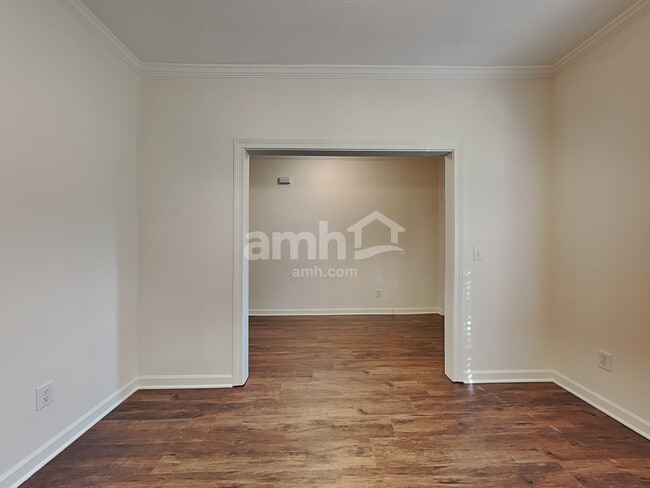 Building Photo - 109 Magnolia Dr