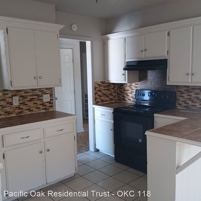 Building Photo - 4 br, 2 bath House - 424 NW 86th St