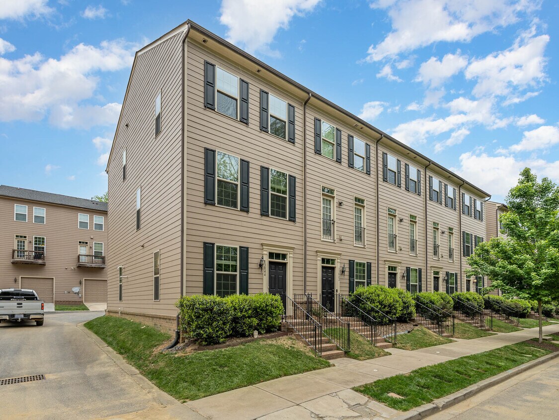 13844 Winmau Ln, Huntersville, NC 28078 Townhome Rentals in