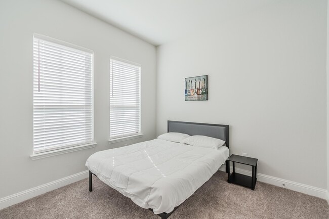 Downstairs First Bedroom - 2817 Troutt Dr