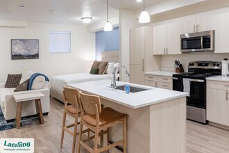 Building Photo - 2201 S 900 E