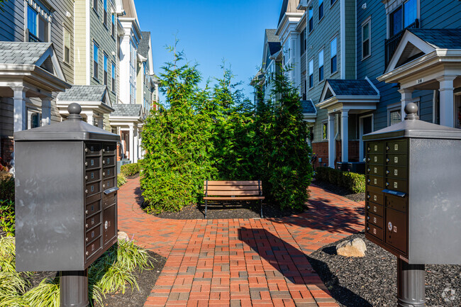 Patio - Station Square at Fanwood Townhomes