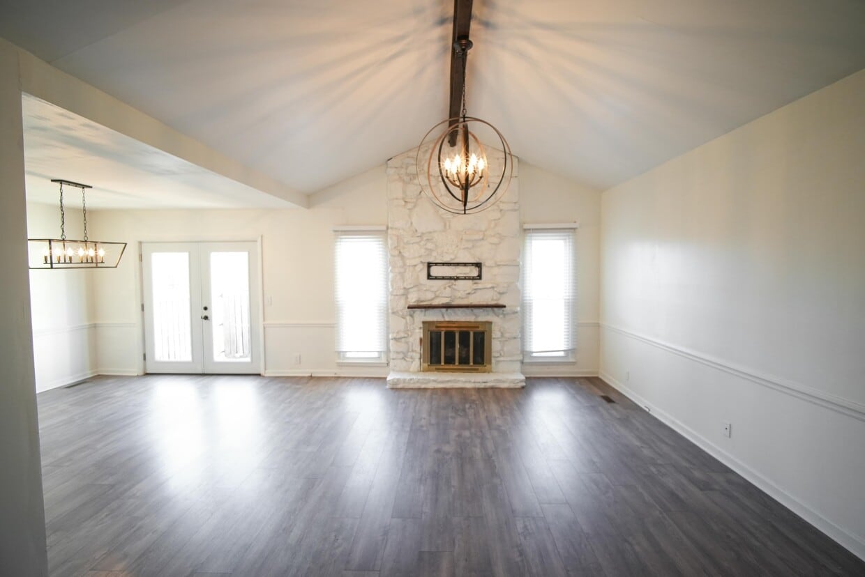 809 Bellevue Rd, Nashville, TN 37221 Townhome Rentals in Nashville TN