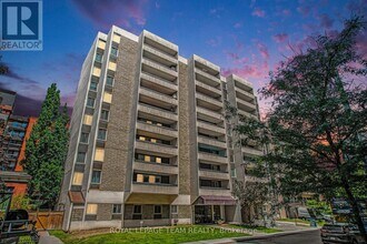 Building Photo - 141-141 Somerset St W