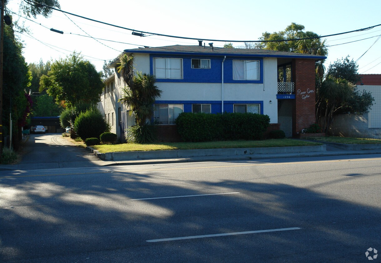 Primary Photo - Rose Ann Apartments