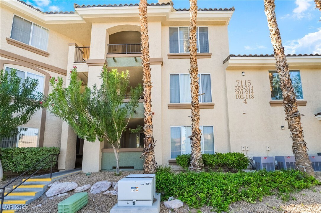 Foto principal - 7115 S Durango Dr