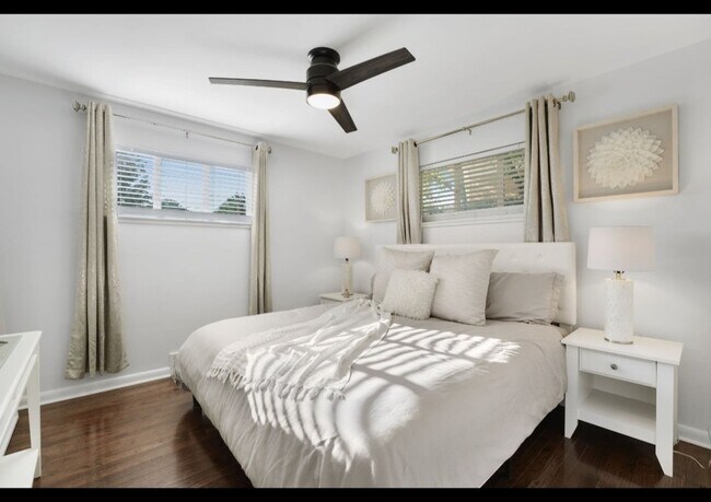 Foto del edificio - 5295 Perry St