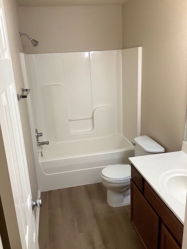 Foto del edificio - 3 Bed | 2 Bath | Owasso