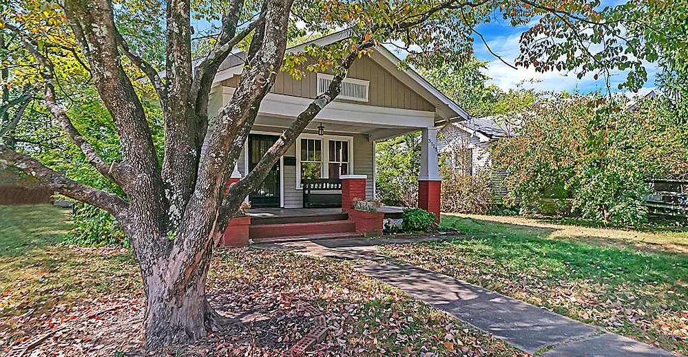 Foto principal - 3115 Pacific St