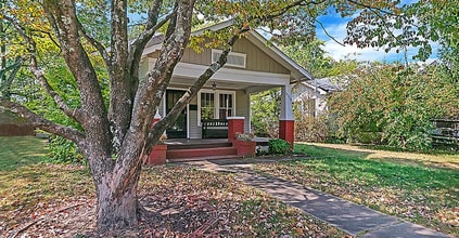 Building Photo - 3115 Pacific St