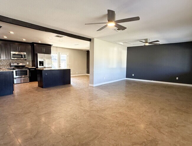 Foto del edificio - 7413 E Roosevelt St