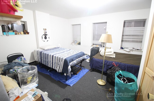 Foto del edificio - 768 Columbus Ave