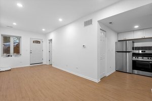 Foto del edificio - 1313 W Chicago Ave