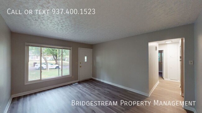 Foto del edificio - Nice 3 bedroom, 1.5 bath home with 1 car a...