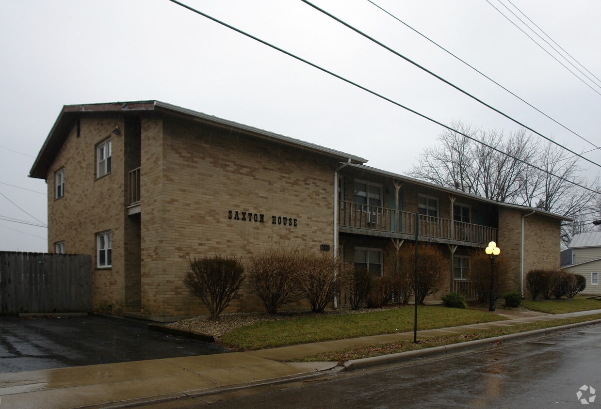 Building Photo - 341 W Foulke Ave