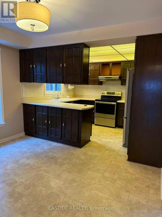 Photo du bâtiment - 23 Briarwood Rd