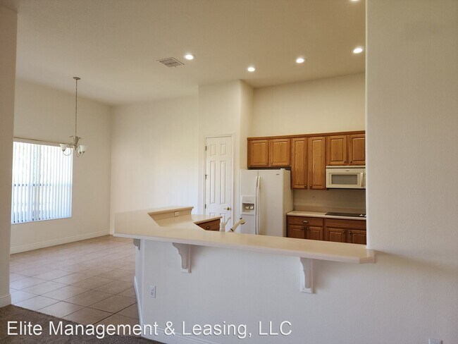 Foto del edificio - 3 br, 3.5 bath House - 453 SORRENTO RD