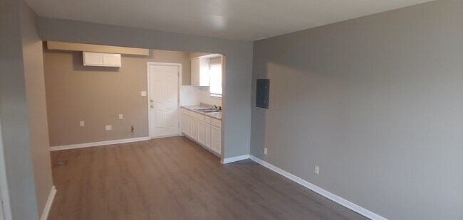 Foto del edificio - 5730 N 62nd St