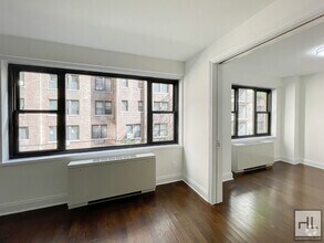 Building Photo - EAST 56 STREET