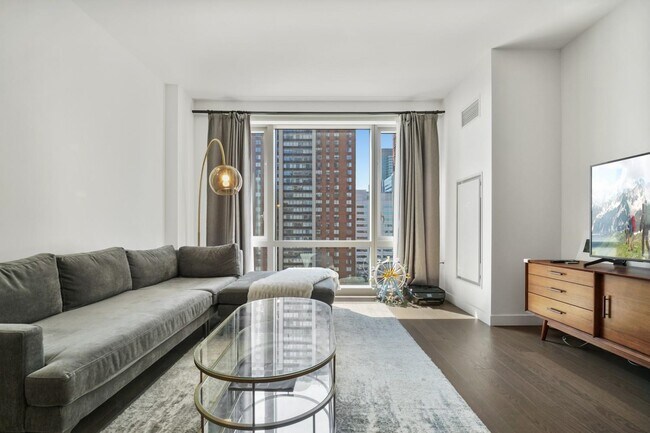 Foto del edificio - 75 Park Ln S