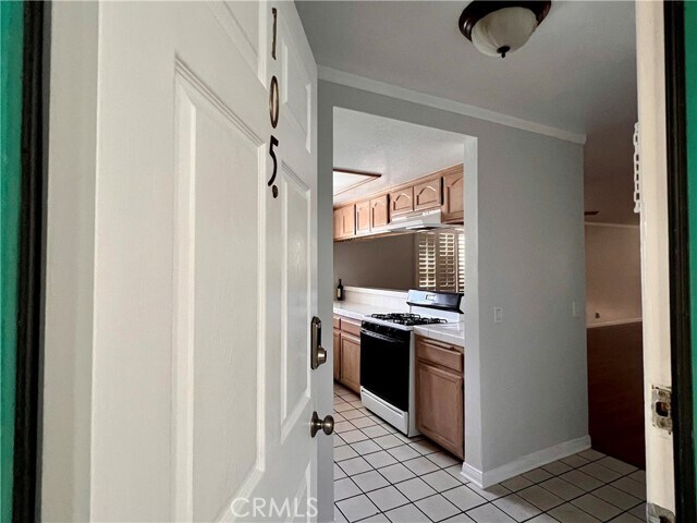 Foto principal - 1335 Newport Ave