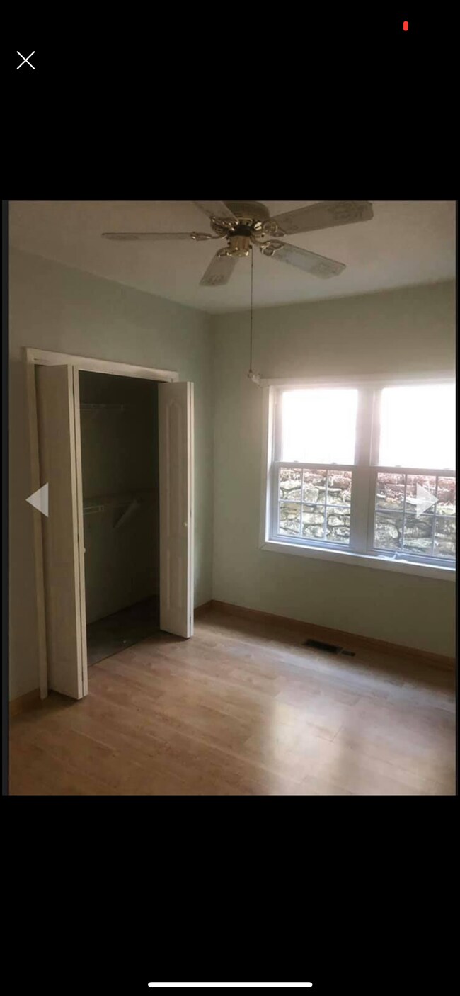 Foto del edificio - 155 Westwind Dr