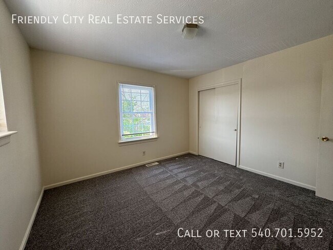 Foto del edificio - 59 Rockbridge Cir