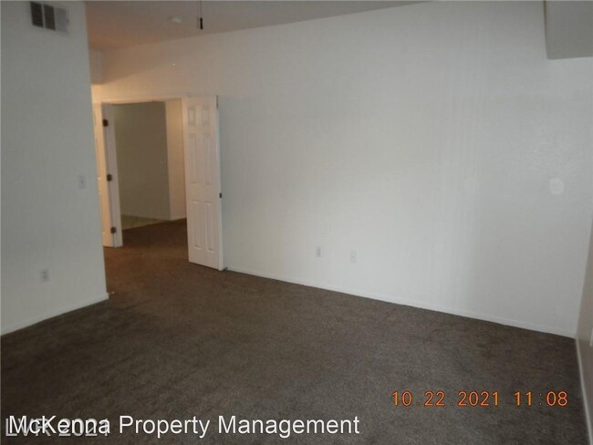 Building Photo - 2 br, 2 bath House - 401 Pine Haven #104