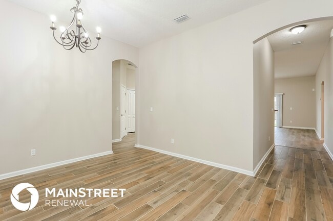 Building Photo - 86016 Cherry Laurel Way