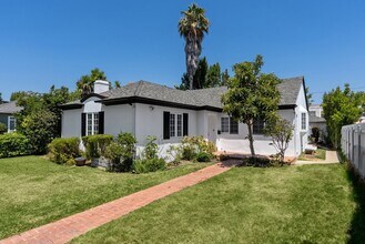 Building Photo - 1246 Peck Dr