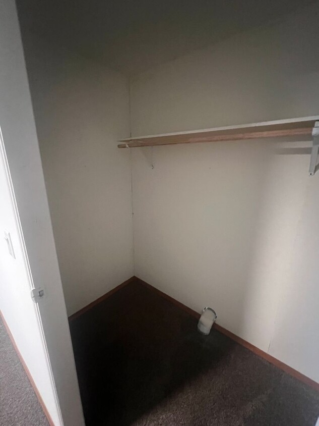 Foto principal - Large 3 bed 2 bath mobile