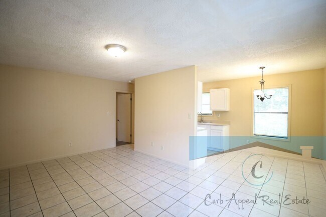Foto del edificio - 117 N Rogers St