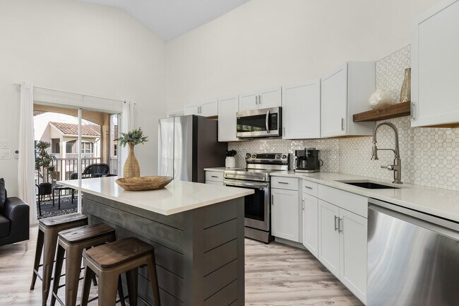 Building Photo - 9965 Perfect Dr
