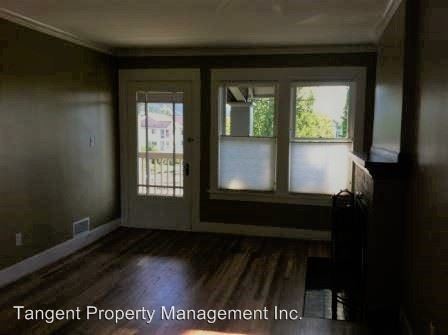 Building Photo - 2361 SE 60th Ave