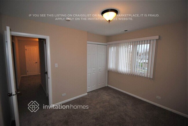 Foto del edificio - 8732 Oak Park Ave