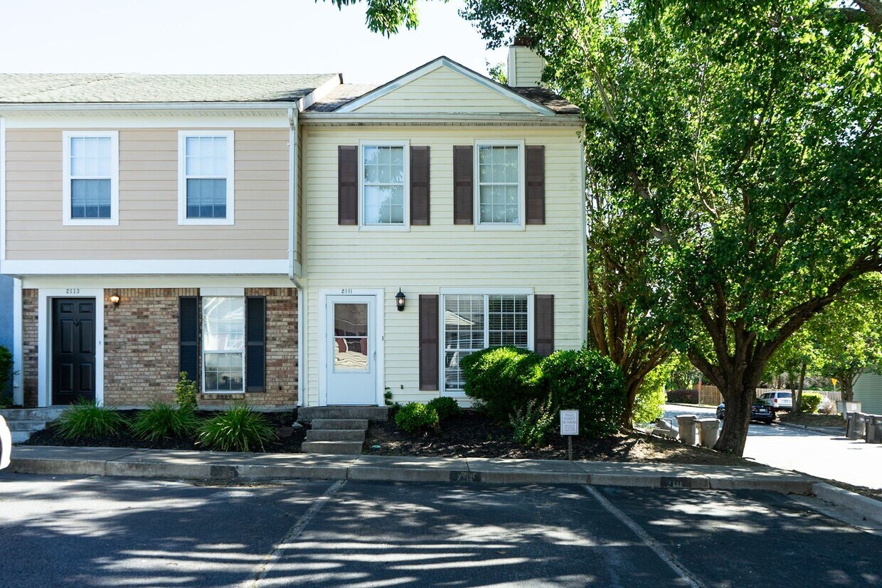 Foto principal - 2111 Turtle Ct