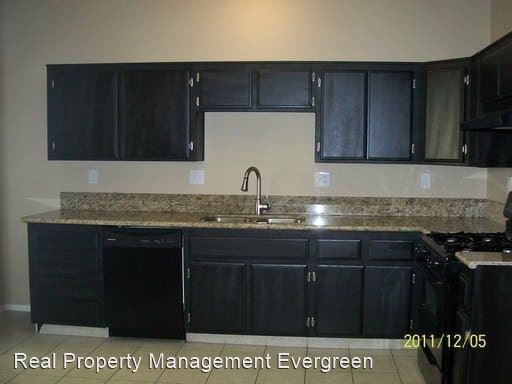 Foto del edificio - 3 br, 2 bath House - 1945 W. Wall Ave.