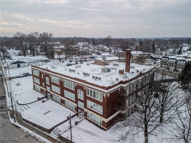 Foto del edificio - 25 E Spaulding St