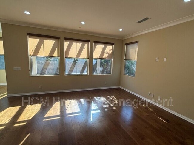 Foto del edificio - 105 Gemstone