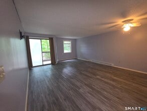 Building Photo - 883 Rubber Ave