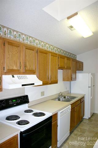 Foto del edificio - 6264 Rosecroft Dr